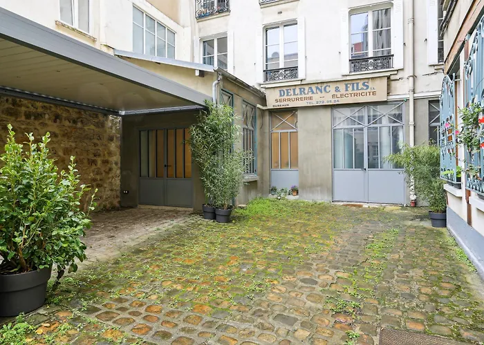 Lavie Maison I Marais Family